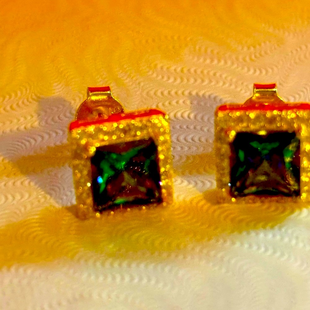 Gold Over Sterling Silver Mystic Topaz Gold Stud Earring Sparkly stones! New!